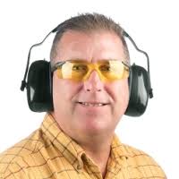 What Prescription Safety Glasses to Wear with Ear Muffs