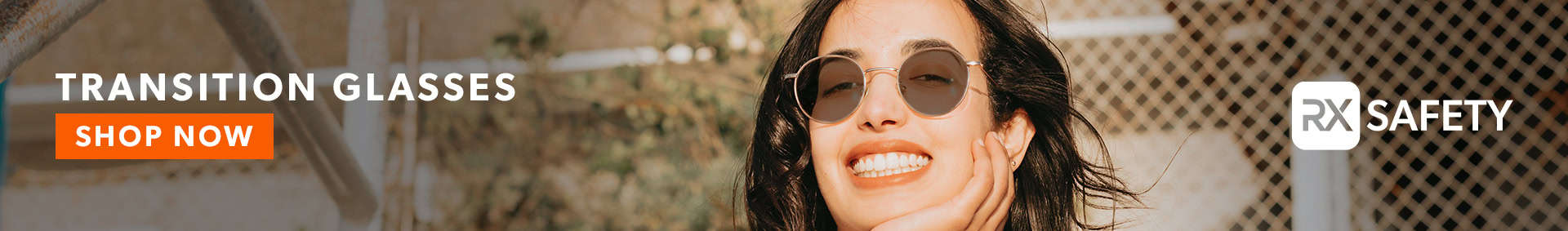 blog-footer-transition-lenses-stop-switching-between-glasses-sunglasses
