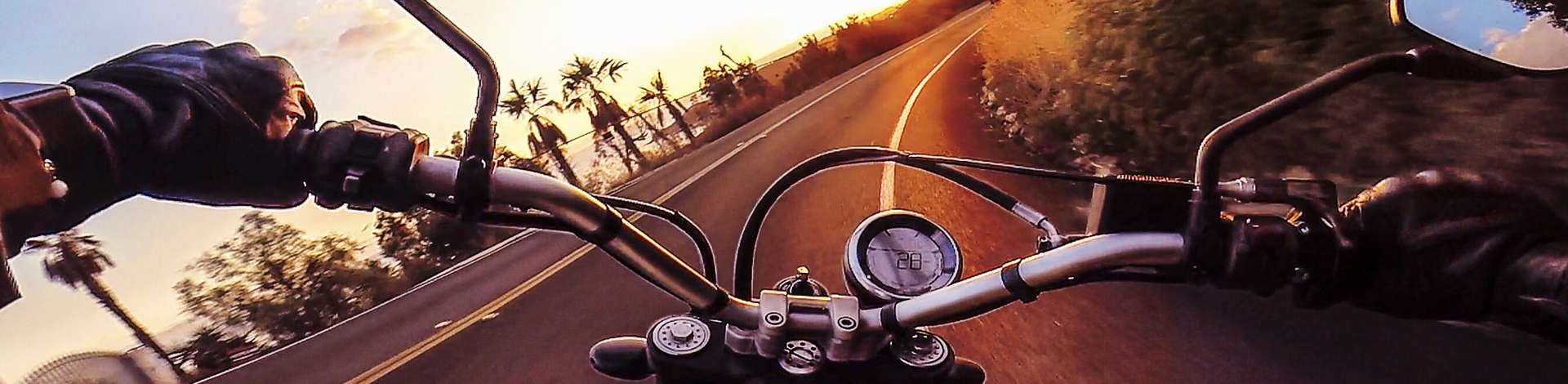 What-are-the-top-motorcycle-glasses- for-driving-during-sunset?