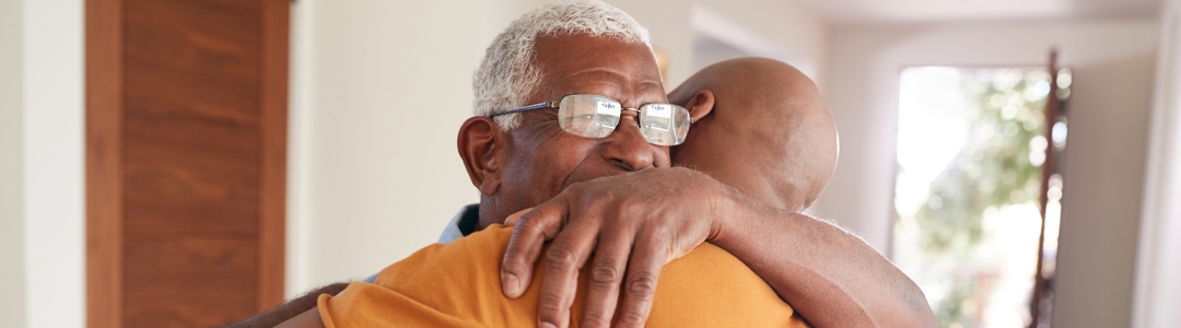 Father's-Day-Gift-Guide- Sophisticated-and-Safe-Eyewear-for-Dads





