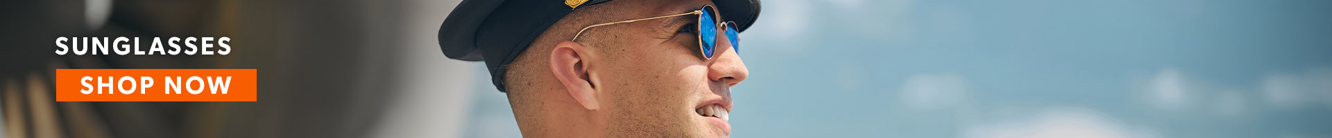 blog-banner_desktop_ray-ban-vs-randolph-engineering-who-has-the-best-sunglasses-for-pilots