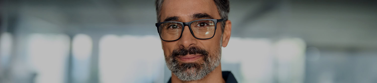 Men's Glasses Top Banner