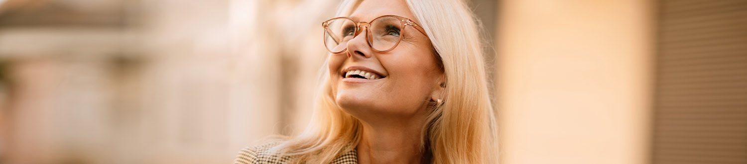 Women's Glasses Top Banner